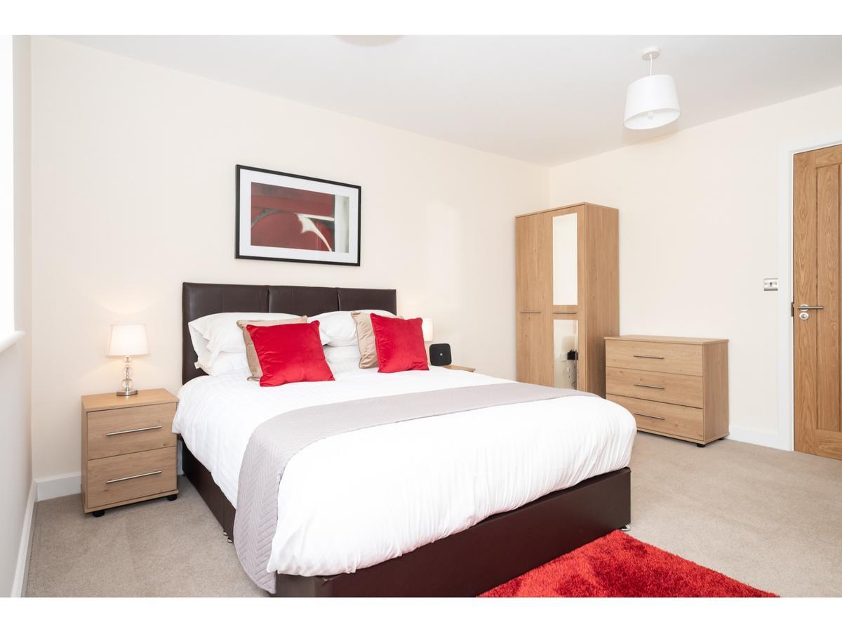 Stylish Flat Near The City Centre - Pass The Keys Apartment York Bagian luar foto